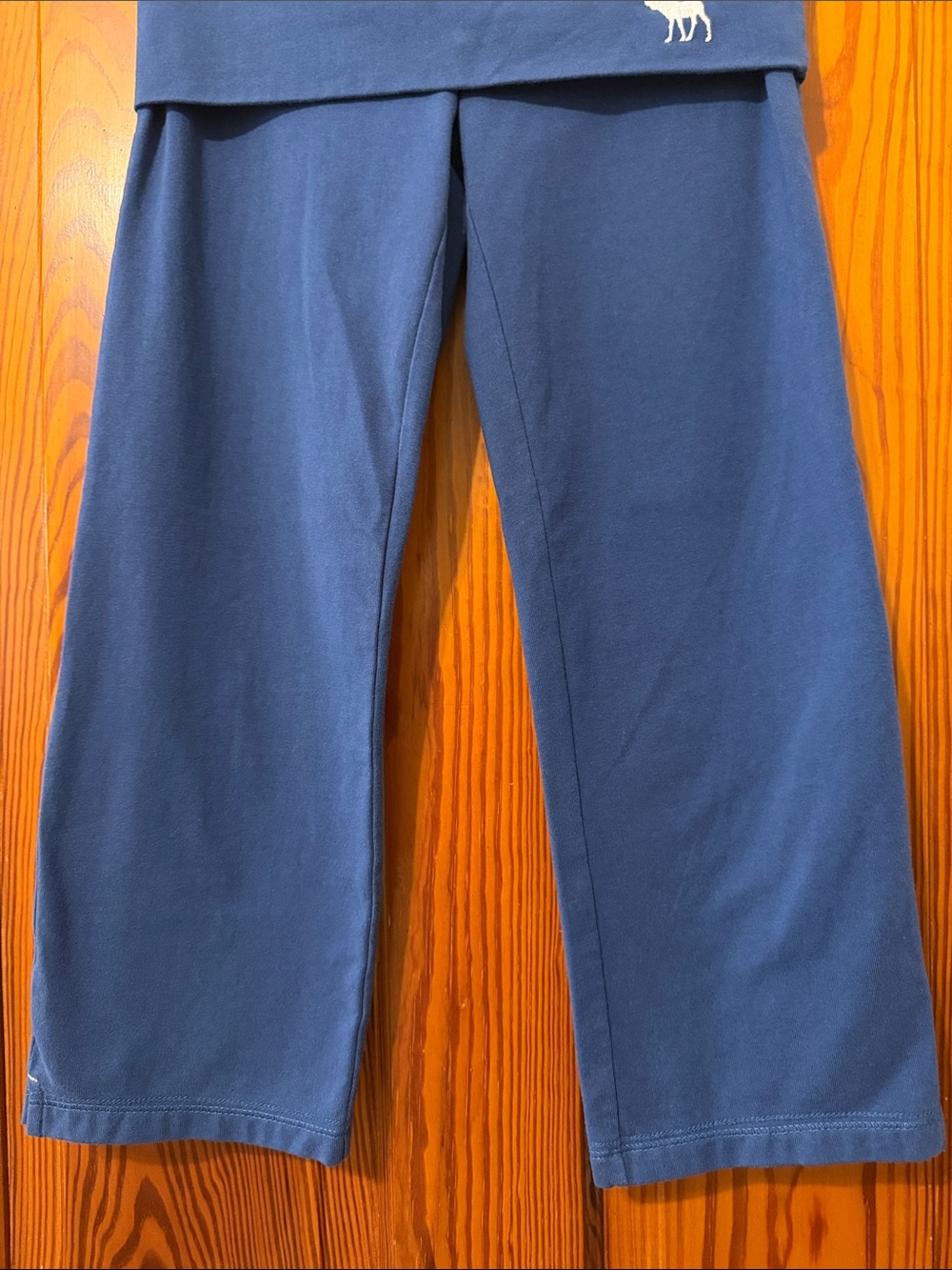 Abercrombie and Fitch Y2K Blue & White Fold Over Waistband Cropped Leggings - Picture 4 of 16